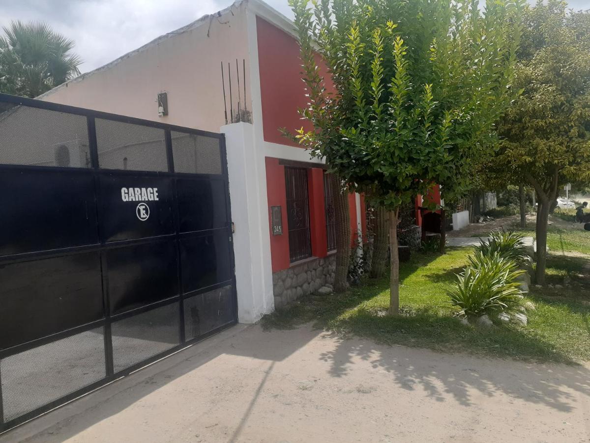 Hostal Candelaria Cafayate Buitenkant foto